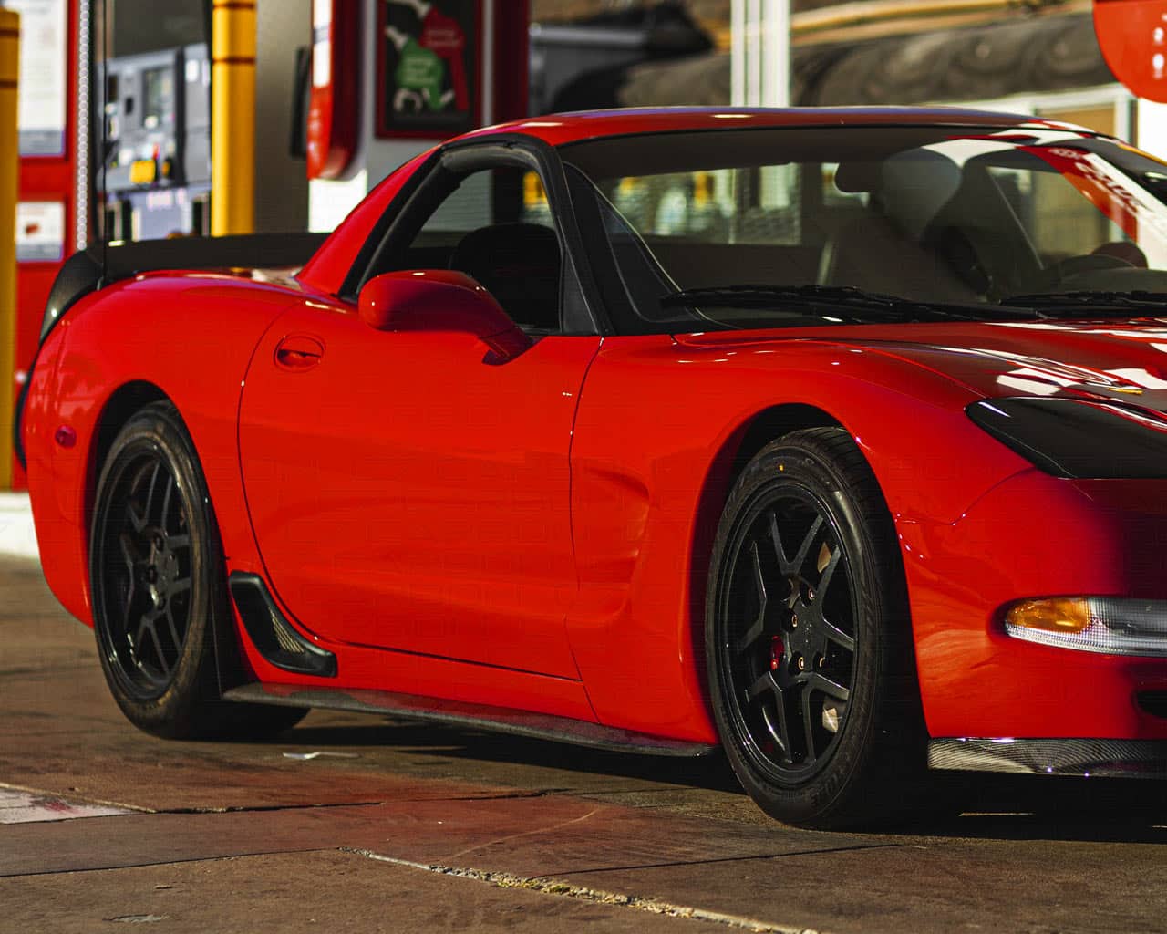 Corvette C5 | ZR1 Style Side Skirts With Mudflaps