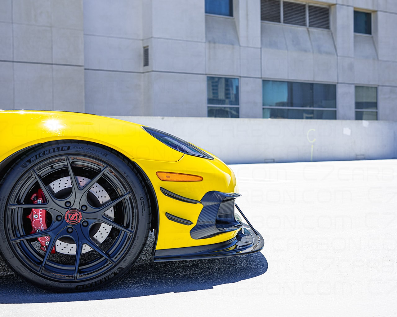 Corvette C6 | ZR1 Front Splitter Extended Version With Undertray - Image 2